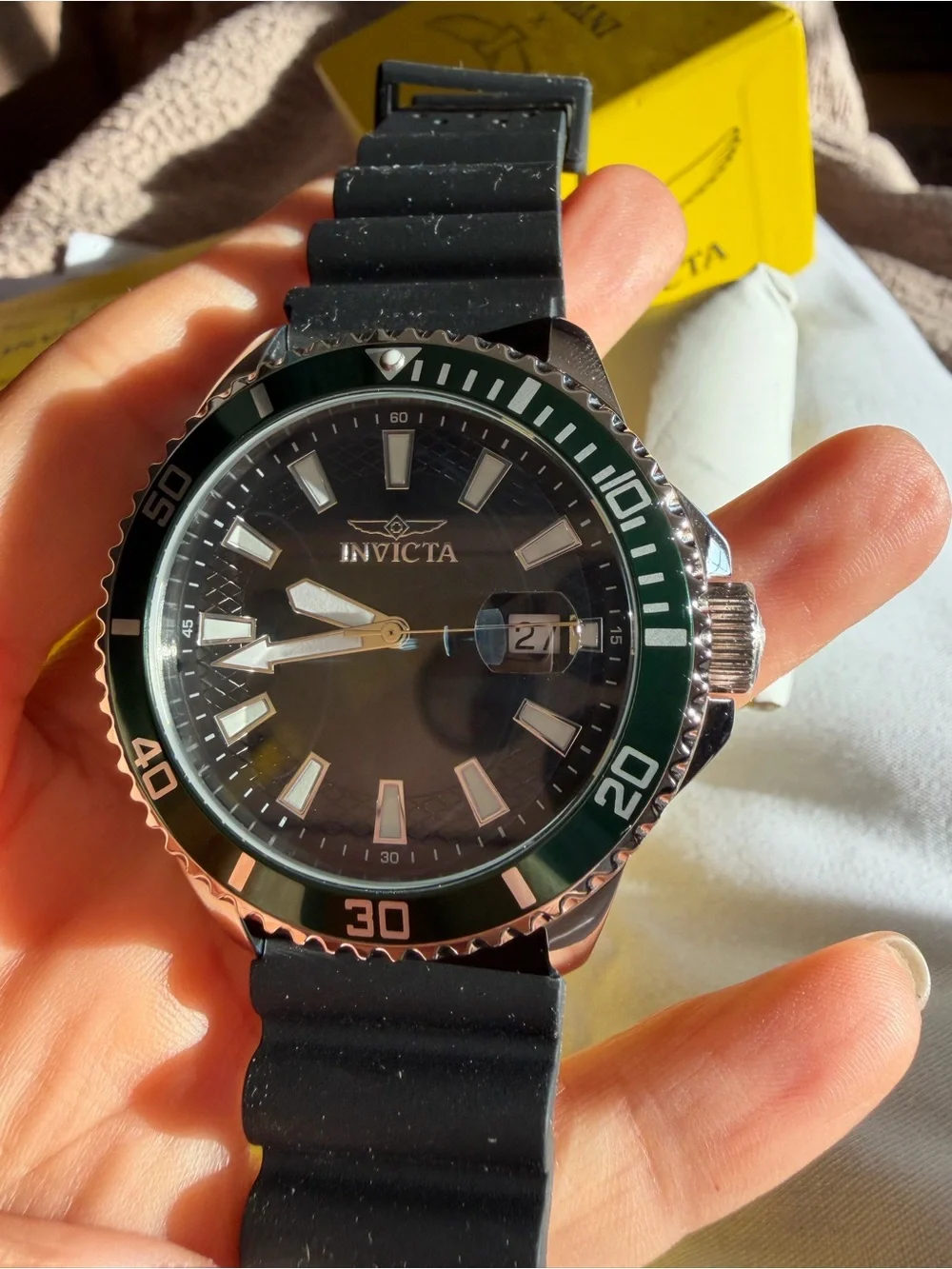Invicta Men's Dive Watch with Green Bezel and Black Strap New with Tag